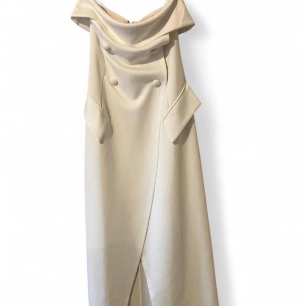 Elegant Cream Maxi Dressβ
